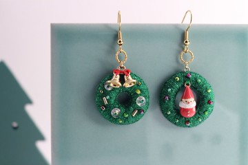 刺繡耳環 - 在聖誕節之前 Before Christmas (Santa)