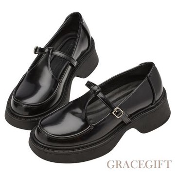 【Grace Gift】復古率性T字簍空厚底瑪莉珍鞋 黑漆