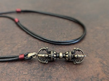 金剛多傑藏傳佛教吊墜護身符相對條件的象徵