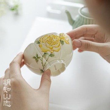 明知山志手繪黃玫瑰花口陶瓷茶杯功夫茶具大容量品茗杯家用單杯