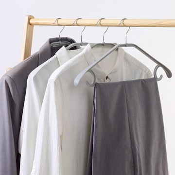 多功能衣架子家用寬肩掛衣架無痕衣服撐子成人防滑掛鉤晾衣架衣掛