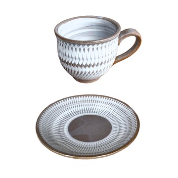 美濃燒 白刻紋杯 日本製造 陶瓷杯 180ml  1組  白色 + 棕色