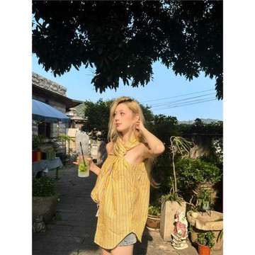 扭結交叉黃色條紋掛脖襯衫女夏季不規則設計感小眾無袖別致上衣