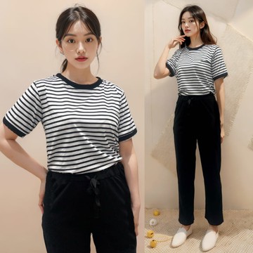 【現貨出清】兩件式套裝．休閒條紋圓領短袖上衣+百搭雙口袋直筒長褲．白鳥麗子