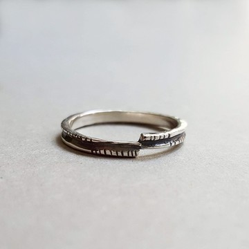 交集 手工鍛敲銀戒指