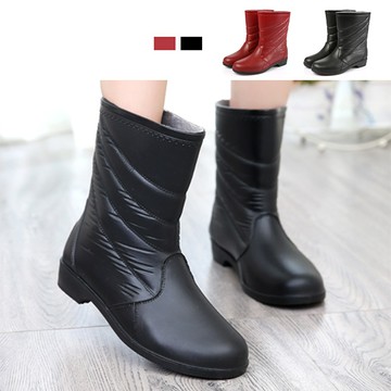 【韓國K.W.】YT7624皮質百搭素面短筒雨靴(防水/靴子/雨靴/中筒雨鞋)