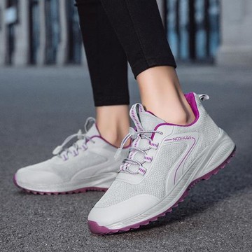 老北京布鞋冬季新款女鞋飛織網面媽媽鞋透氣輕便奶奶鞋老年健步鞋