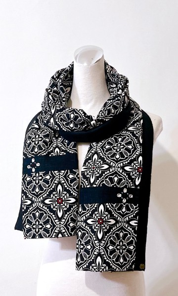 純手作/純棉黑白華麗圖騰歐式花磚拼接黑色羊毛圍巾