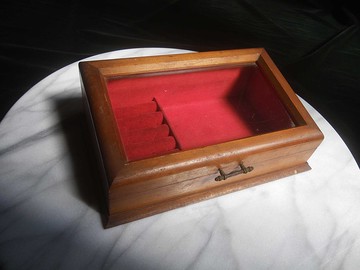 【老時光 OLD-TIME】早期二手台灣製玻璃珠寶盒