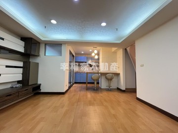 白金漢宮溫馨三房平車(專)｜台南市永康區復華三街