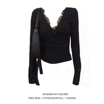 大碼胖妹妹高級感v領蕾絲拼接綁帶上衣女秋季設計感修身長袖打底