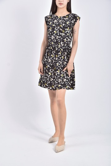 (S) 無袖黑色洋裝