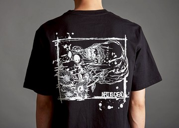 TAEYANG x NAIVEIL 聯名圖案黑色短TEE