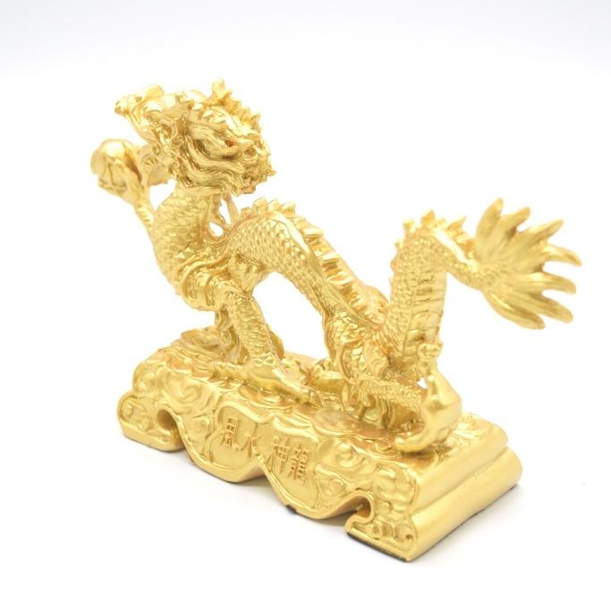 龍 金色 如意宝珠 樹脂製置物 13cm