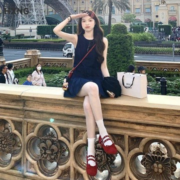 【復古文藝】圓領牛仔背心裙 2025夏季 女寬鬆連衣裙 短款 A字百褶裙 裙子 連身裙 短裙 背心裙 牛仔裙 台灣