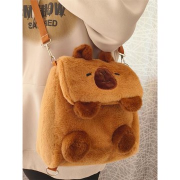 2025秋冬新款可愛水豚毛絨雙肩包卡通斜跨包百搭上課通勤單肩包女