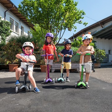 Micro - 瑞士 Mini Deluxe LED發光輪 兒童滑板車-海軍藍