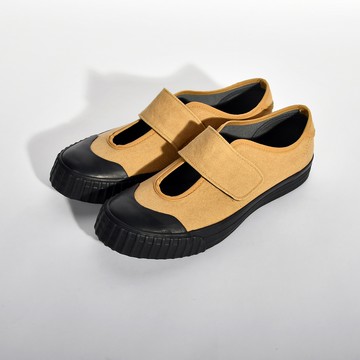 VITA 啤酒黃/休閒鞋/極簡/出遊/設計款