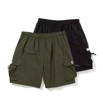 【風格服飾配件抗漲年終感謝祭7折起】日本限定 皺摺尼龍寬版工裝短褲 (共2色) 橄欖綠-L號