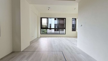 全新完工✔️大里邊間電梯三車別墅✔️｜台中市大里區仁化工二路