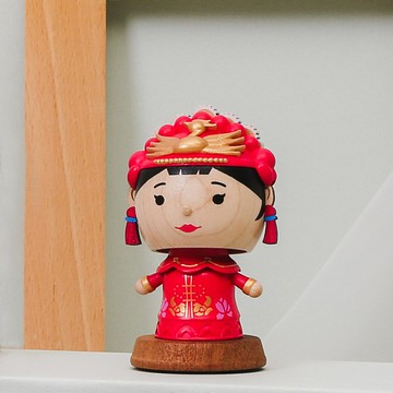 【中式新娘】彈簧擺飾 彈簧搖頭公仔 情人節禮物 | Wooderfullife