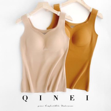 QINEI七內 無痕一片式保暖背心女羊毛混紡一體罩杯帶胸墊打底內衣