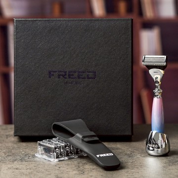 【兩週年特仕款】尊爵四件組五刀式刮鬍刀禮盒-獨角獸 客製化 刻字 送禮 生日 男生 男性 禮物推薦 聖誕節 交換禮物