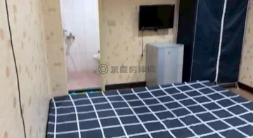 我選的。新民街6套滿租年收租38萬，可以買｜新北市淡水區新民街