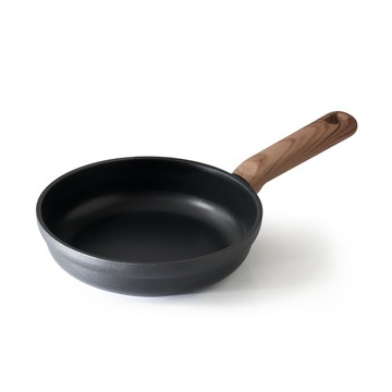 SENSARTE JP-SA-YJ6020B 20cm 不沾煎鍋 鈦強化不沾塗層 IH瓦斯爐適用 黑色