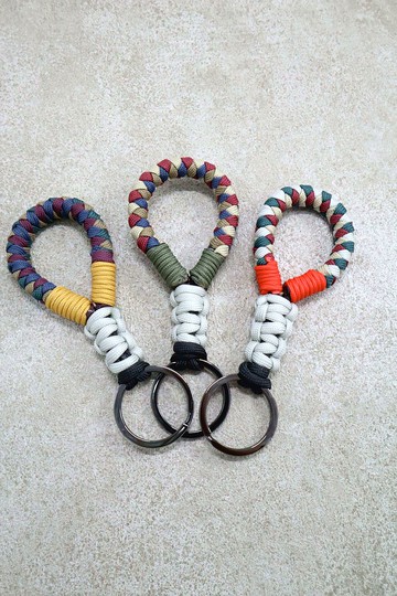 W.A.L-苦無鑰匙圈 獨特配色 純手工製作 送禮自用好物