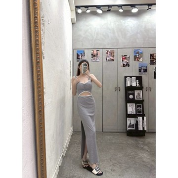 (現貨) 獨家 鹽田少女 撞色滾邊胸皺露腰長洋 罩杯可拆 托胸帶固定 側邊開叉 顯腰身 彈力 女生洋裝 約會穿搭