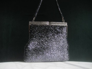 輝煌年代 OLD ERA _早期二手台灣製手工製貴夫人珠珠包