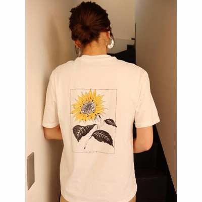 公式 Murua ムルーア Murua 山代エンナ サンフラワーtシャツ 通販 Lineポイント最大get Lineショッピング