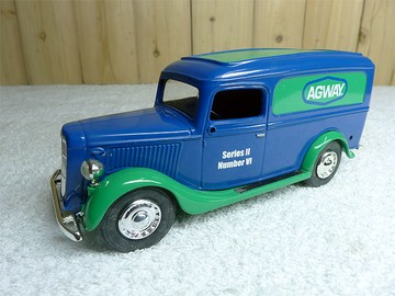 Agway Ford Panel Van 福特面包車皮卡運輸貨車模型 ERTL 1:24