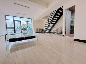 店面/八卦公園角間1+夾樓店面+5平車｜高雄市仁武區八德北路