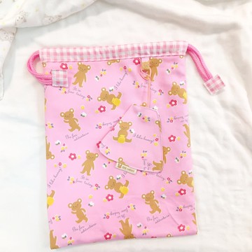 附姓名吊牌。都是熊熊-3款可選。束口袋 尿布袋 衣物袋