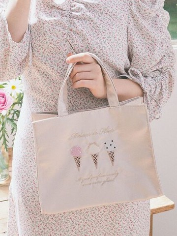 夏日冰淇淋刺繡方形托特包(8A42F0J1500) - Maison de FLEUR