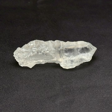 喜馬拉雅涅槃水晶原礦 | 46.0g 智慧長老 冥想 握件 高頻水晶 天然原礦 空間藝術擺件 S25BU16-024