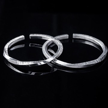 【JK銀飾】鍛敲歲月．莫比烏斯／足銀【手環】