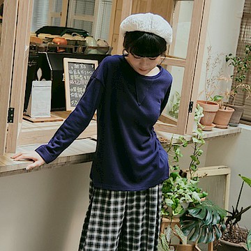 OB嚴選-保暖棉質針織V型剪接兩側開衩長袖上衣