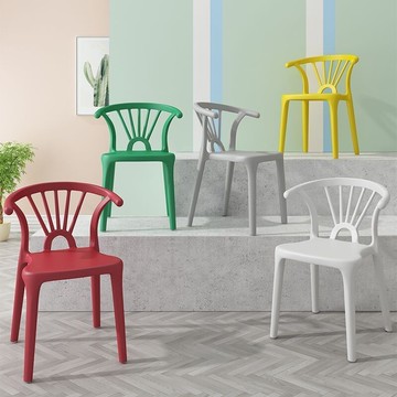 輕奢簡約加厚牛角餐桌椅子 塑料靠背凳子餐椅家用加固牛角餐椅 靠背椅子 辦公椅子 辦公室椅子 休閒椅 餐桌椅 餐椅 塑膠椅