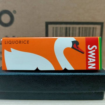 【正品附發票 / 現貨】英國SWAN捲煙紙   甘草紙 (LIQUORICE -- 70MM)