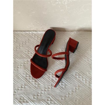 阿Q哥 新款夏季法式復古紅色一字帶涼鞋粗跟中跟細帶涼拖鞋外穿女