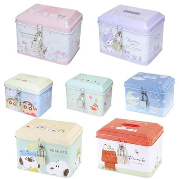 小禮堂 Sanrio 三麗鷗 蠟筆小新 史努比 鐵盒存錢筒附鎖