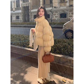 奶黃色短款羽絨服女冬季加厚獨特漂亮90白鴨絨外套學院風流行爆款