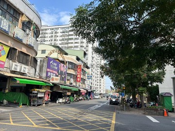 五甲國宅邊間二樓明亮美公寓｜高雄市鳳山區國富路