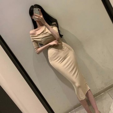 韓東大門新款溫柔女人味時尚舒適性感露肩修身包臀開叉連衣裙女裝