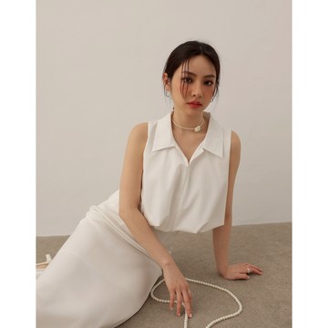 AIR SPACE LADY V型翻領蓬感下擺無袖上衣(白/藍) 女裝 現貨