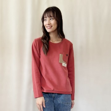 拼接布標口袋圓領長袖上衣