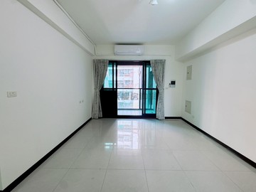 思褕推薦｜入門玄關｜河畔旁自在柳陽3房平車｜一點利｜台中市北屯區柳陽西街